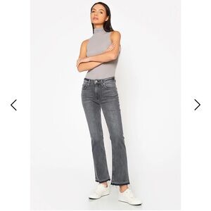 NOEND Farrah Mid Rise Kick Flare in Philly Size 24 NWT